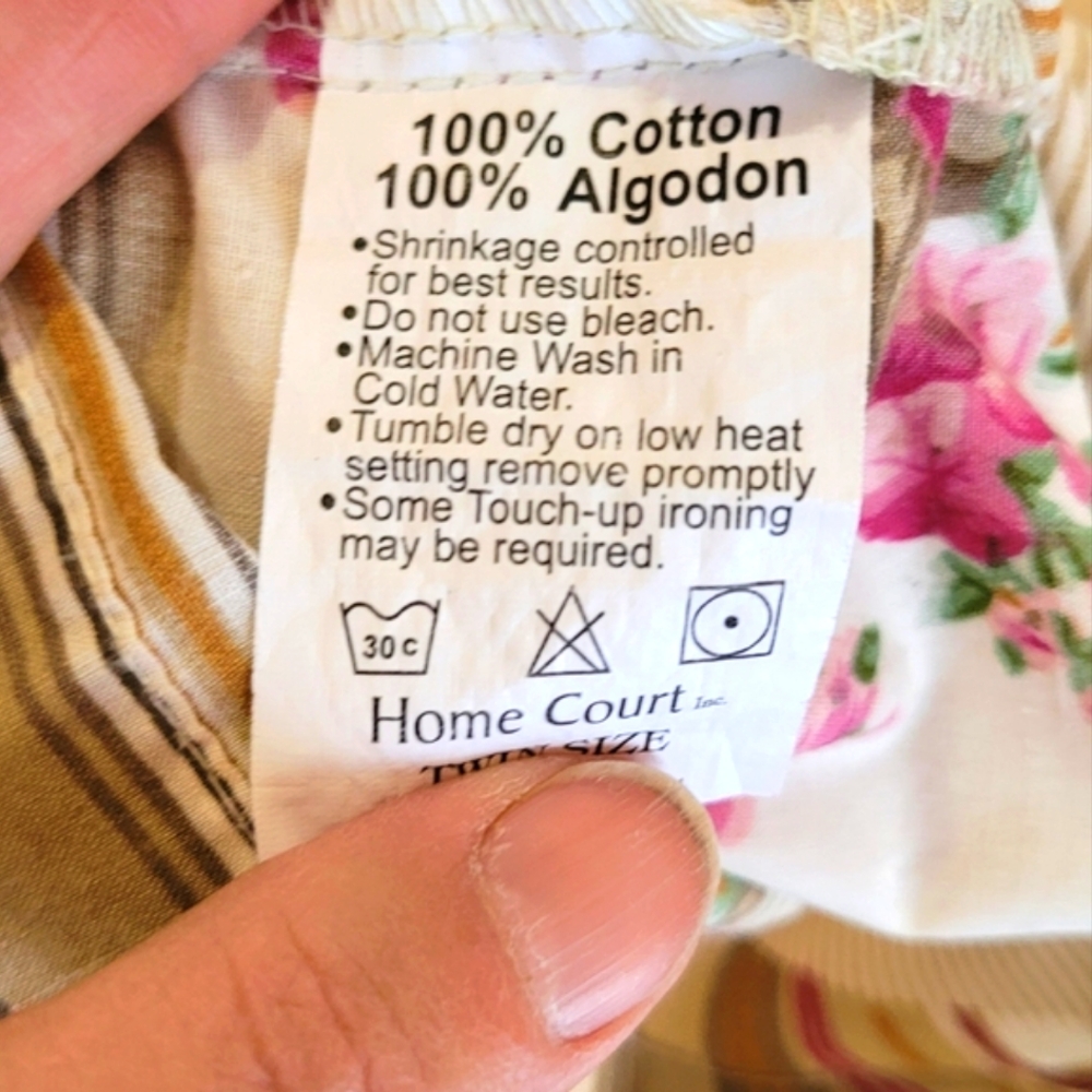 SOLD - VINTAGE Queen Sz 7pc Bedding Set - Picture 12 of 15